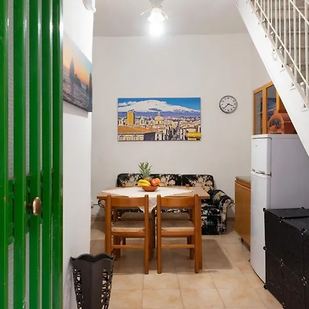 Happy House Catania