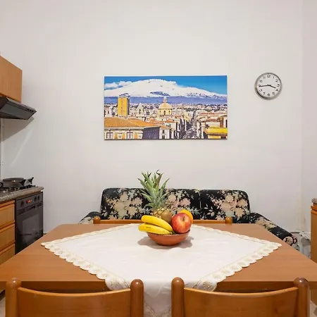 Happy House Apartment Catania