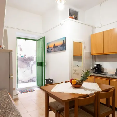 Apartment Happy House
