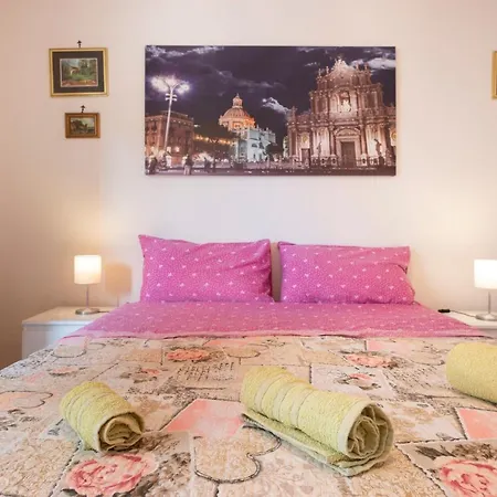 Apartment Happy House Catania